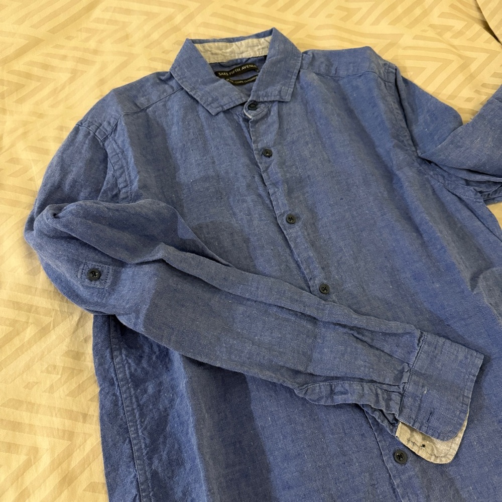 Saks Fifth Avenue Line. Casual Blue Button Down Shirt - Small